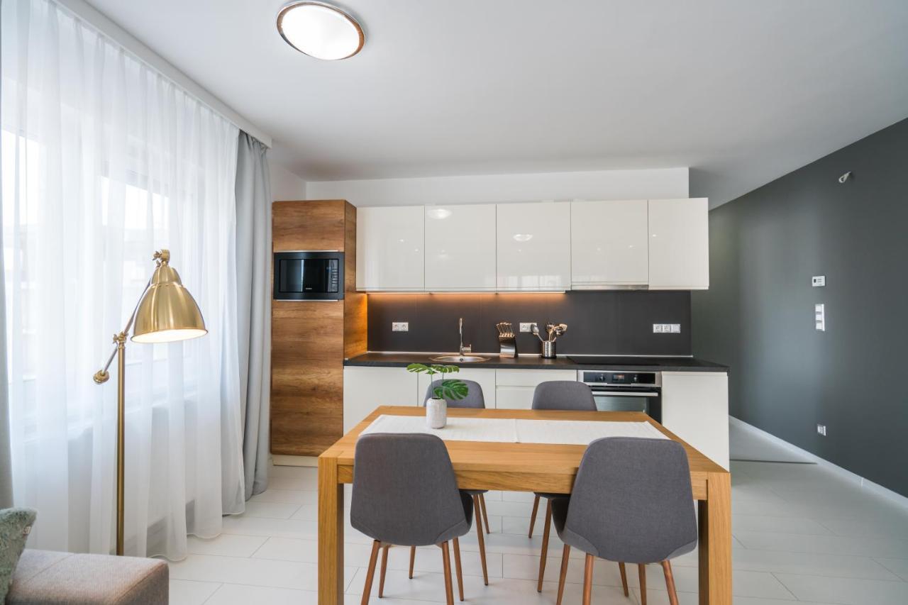 Sprint Apartman Шиофок Экстерьер фото